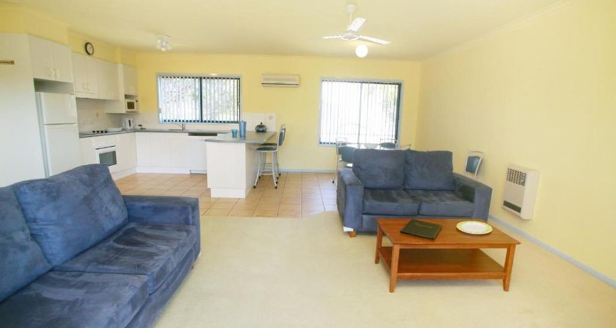 Large 2 Bedroom Unit Large 2 Bedroom Unit